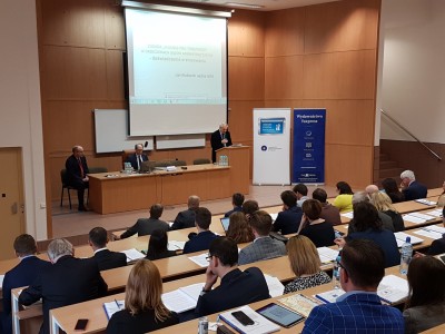 Click to zoom the picture.